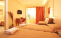 Lavris Hotel & Spa 4*  2