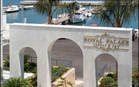   Royal Palace Resort & Spa 4*  8