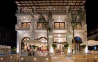   Royal Palace Resort & Spa 4*  7