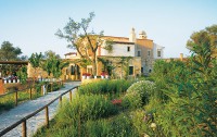   Grand Leoniki Residence By Grecotel 4*  12