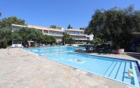   Dassia Holiday Club 3*  15