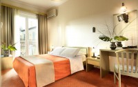   Adrian Hotel 3*  6