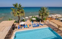   Belussi Beach Hotel 4*  16