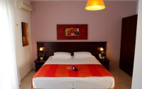 Sarantis Hotel 3*  4