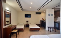 24 Seven Boutique Hotel 3*  3