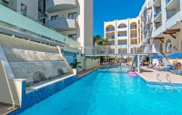 Lefkoniko Beach Icarus Suites 3*  4