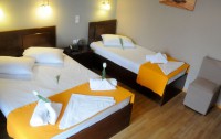 Central Hotel (ex. Isthmia Central Hotel) 3*  4