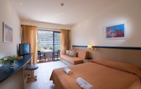 Royal Belvedere Hotel 4*  2