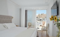   Acropolian Spirit Boutique Hotel 4*  8