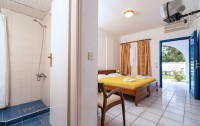 Theo Bungalows Hotel 3*  5