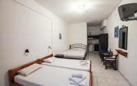 Skentos Hotel 1*  2