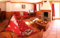 Le Chalet Des Neiges Oz En Oisans 4*  4