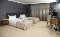   Best Western Trakia 4*  14