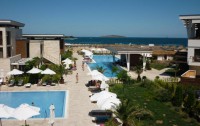 Apolonia Resort Apart Hotel 4*  4