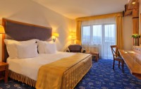   Kempinski Hotel Grand Arena 5*  62