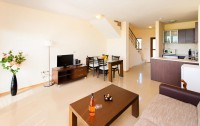   Lighthouse Apartments & Villas   3*  7