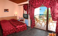   Villas Elenite 4*  12