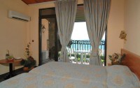   Villas Elenite 4*  7