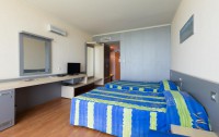 Sol Marina Palace 4*  2