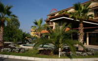   Laguna Beach Spa & Resort 4*  19