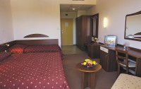   Continental Park Hotel 3*  7