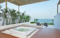   The Cliff Resort & Residence 4*  15