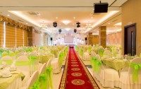   Galina Hotel 4*  12