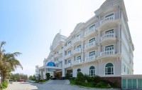   The Sailing Bay Beach Resort 4*  30