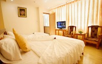   Galaxy 3 Hotel 3*  13