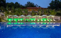 Sea Sense Resort 4*  4