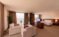   Muong Thanh Grand Nha Trang 4*  7