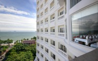 Nha Trang Palace 4*  4