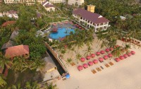   Richis Beach Resort 4*  10