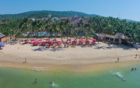   Richis Beach Resort 4*  8