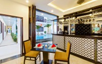   Pearl River Hoi An Hotel & Spa 4*  8