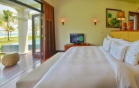   Furama Villas 5*  24