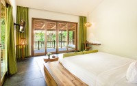   Green Bay Phu Quoc Resort & Spa 4*  30