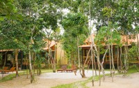   Green Bay Phu Quoc Resort & Spa 4*  16