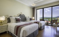 Vinoasis Phu Quoc 4*  5