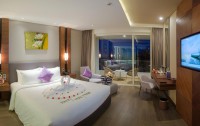   Seashells Phu Quoc Hotel & Spa 5*  8