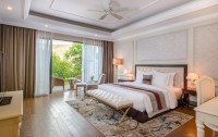 Vinpearl Discovery 2 Nha Trang 5*  4