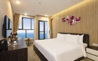   Emerald Bay Hotel & Spa 5*  11