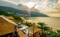   Intercontinental Danang Sun Peninsula Resort 5*  6