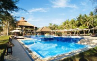 Seahorse Resort & Spa 4*  2