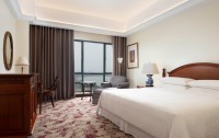   Sheraton Hanoi Hotel 5*  10