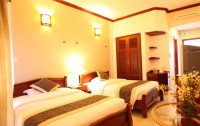   Canary Beach Resort 3*  9