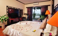   River Beach Hoian 3*  14