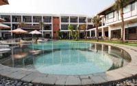 River Beach Hoian 3*  2