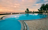 Fiore Healthy Resort 4*  3