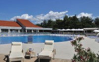   Resort Petalon 4*  13